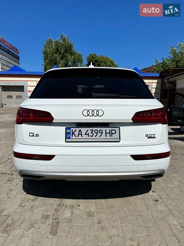 Позашляховик / Кросовер Audi Q5 2018 в Харкові