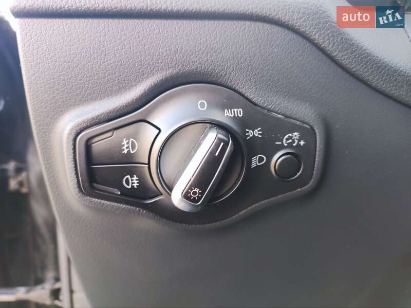 Внедорожник / Кроссовер Audi Q5 2012 в Мукачево
