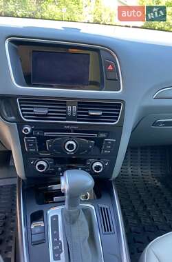 Внедорожник / Кроссовер Audi Q5 2015 в Виннице