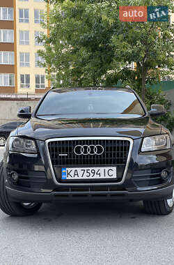 Внедорожник / Кроссовер Audi Q5 2010 в Киеве