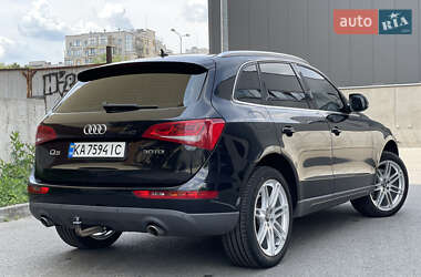 Внедорожник / Кроссовер Audi Q5 2010 в Киеве