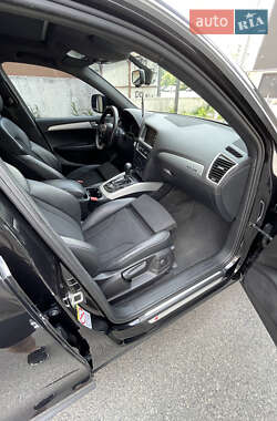 Внедорожник / Кроссовер Audi Q5 2010 в 