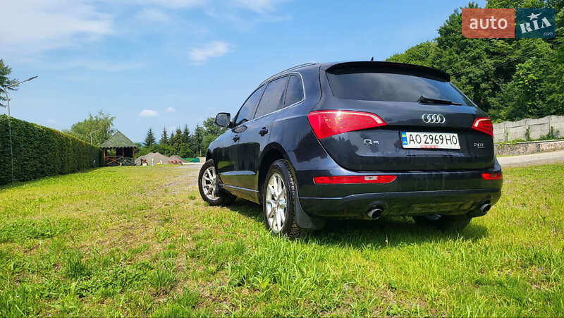 Внедорожник / Кроссовер Audi Q5 2012 в Ужгороде