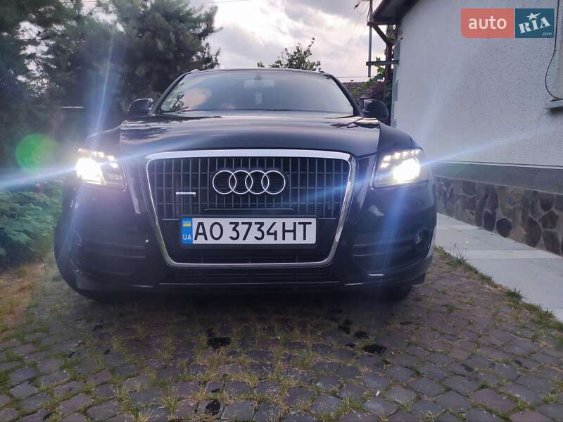 Внедорожник / Кроссовер Audi Q5 2012 в Мукачево