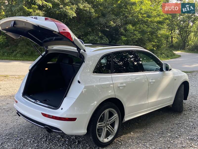 Внедорожник / Кроссовер Audi Q5 2011 в Чорткове