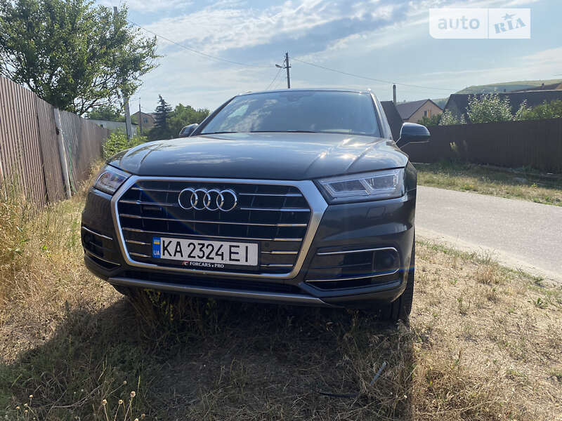 Внедорожник / Кроссовер Audi Q5 2018 в Киеве
