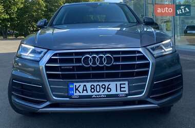 Внедорожник / Кроссовер Audi Q5 2019 в 