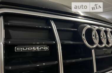 Внедорожник / Кроссовер Audi Q5 2020 в 
