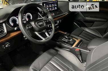 Внедорожник / Кроссовер Audi Q5 2020 в 