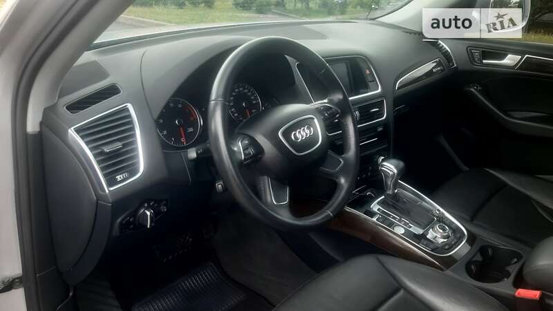 Внедорожник / Кроссовер Audi Q5 2013 в Черкассах
