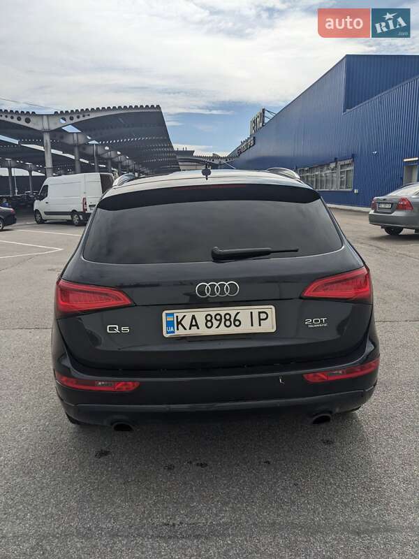 Позашляховик / Кросовер Audi Q5 2015 в Львові