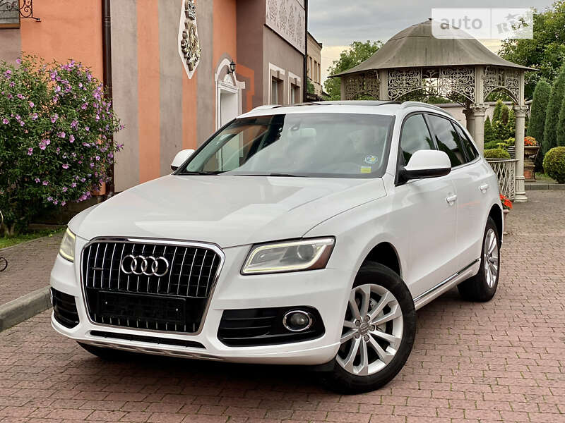 Позашляховик / Кросовер Audi Q5 2014 в 