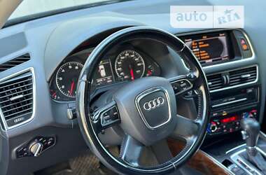 Позашляховик / Кросовер Audi Q5 2011 в 