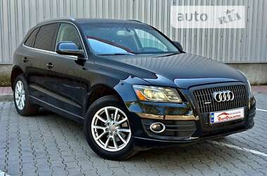 Позашляховик / Кросовер Audi Q5 2011 в 