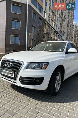 Внедорожник / Кроссовер Audi Q5 2011 в Одессе