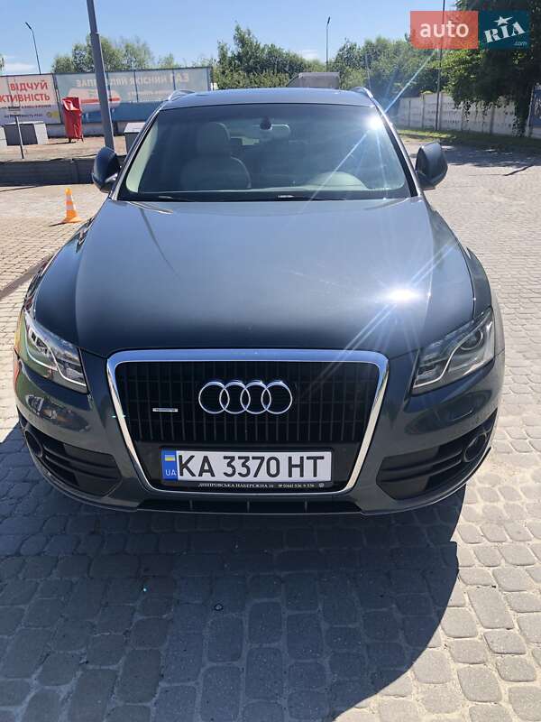 Внедорожник / Кроссовер Audi Q5 2009 в Львове