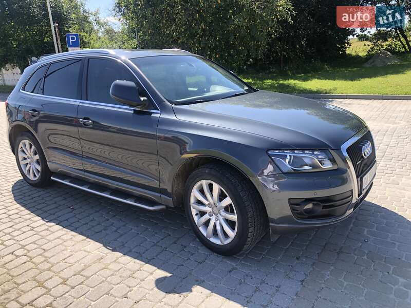 Внедорожник / Кроссовер Audi Q5 2009 в Львове