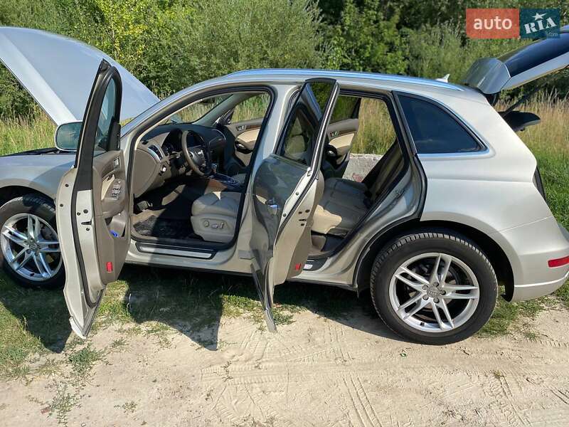Внедорожник / Кроссовер Audi Q5 2016 в Львове