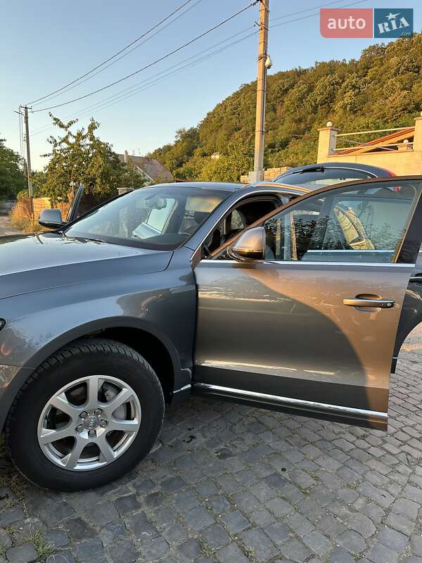 Внедорожник / Кроссовер Audi Q5 2016 в Виноградове