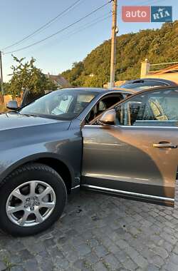 Внедорожник / Кроссовер Audi Q5 2016 в 
