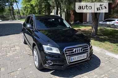 Внедорожник / Кроссовер Audi Q5 2016 в 