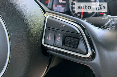 Внедорожник / Кроссовер Audi Q5 2016 в 
