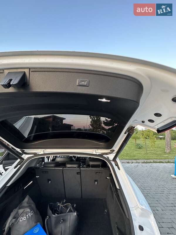 Внедорожник / Кроссовер Audi Q5 2018 в Золочеве