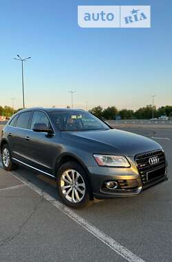 Внедорожник / Кроссовер Audi Q5 2015 в Днепре