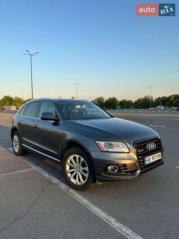 Внедорожник / Кроссовер Audi Q5 2015 в Днепре