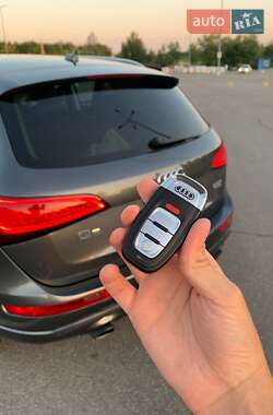 Внедорожник / Кроссовер Audi Q5 2015 в 