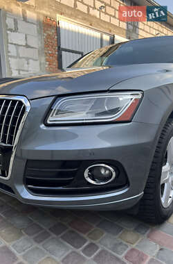 Внедорожник / Кроссовер Audi Q5 2016 в 