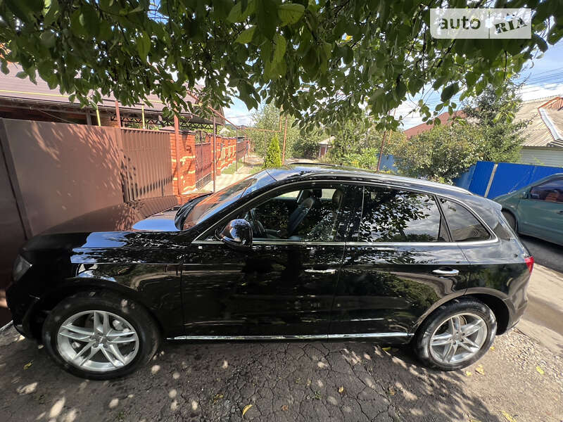 Позашляховик / Кросовер Audi Q5 2016 в Петропавлівці