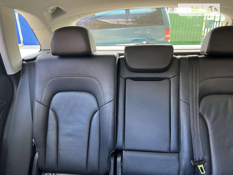 Позашляховик / Кросовер Audi Q5 2016 в Петропавлівці