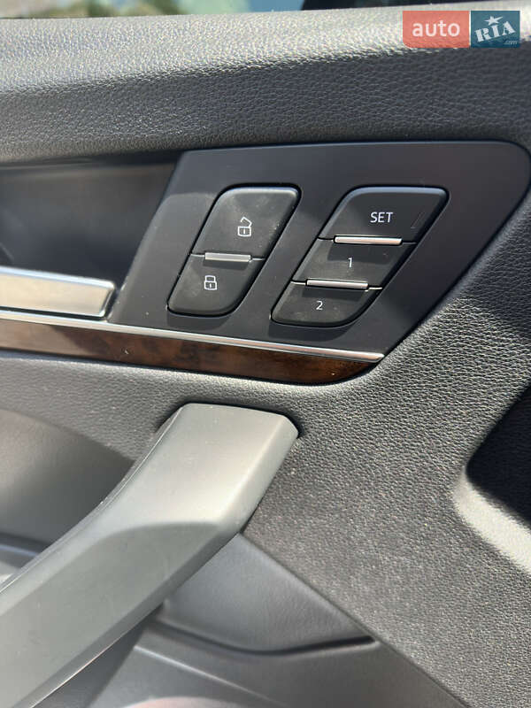 Внедорожник / Кроссовер Audi Q5 2017 в Харькове