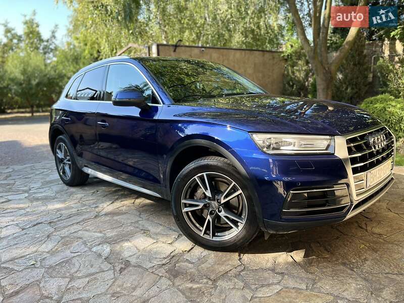 Позашляховик / Кросовер Audi Q5 2018 в Одесі