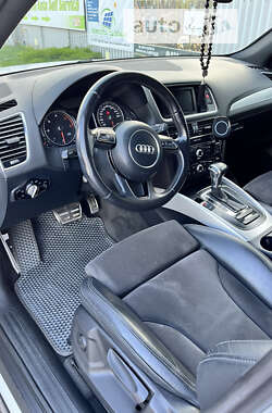Позашляховик / Кросовер Audi Q5 2013 в Чернівцях