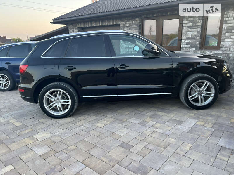 Внедорожник / Кроссовер Audi Q5 2013 в Тернополе