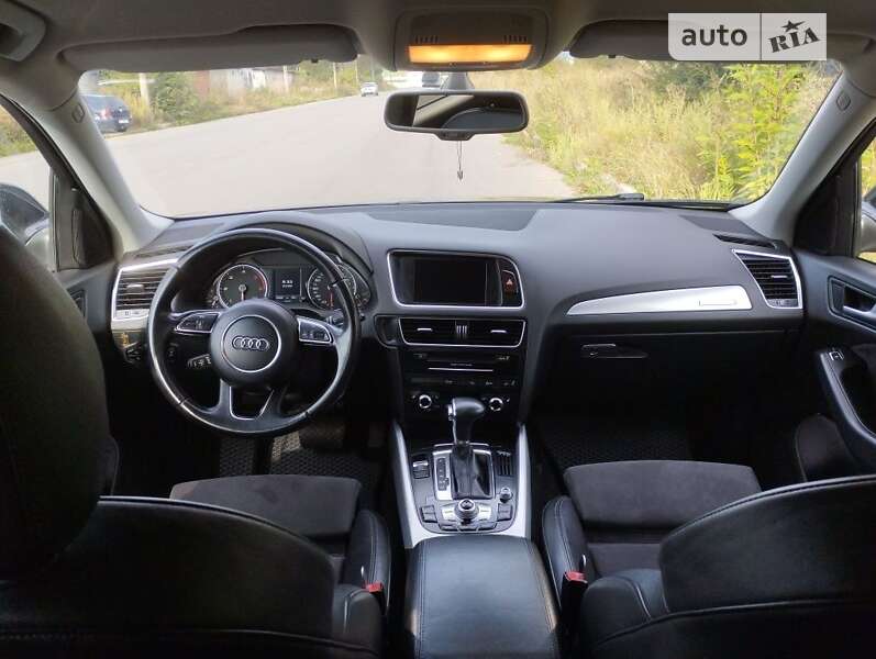 Внедорожник / Кроссовер Audi Q5 2012 в Калуше