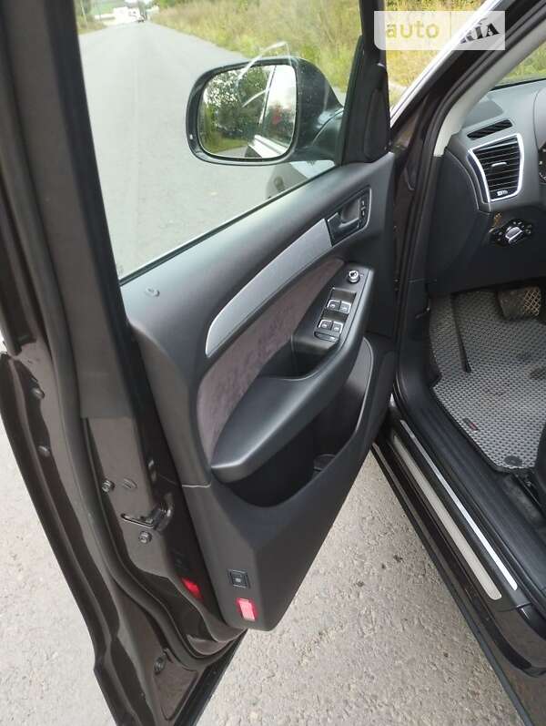 Внедорожник / Кроссовер Audi Q5 2012 в Калуше