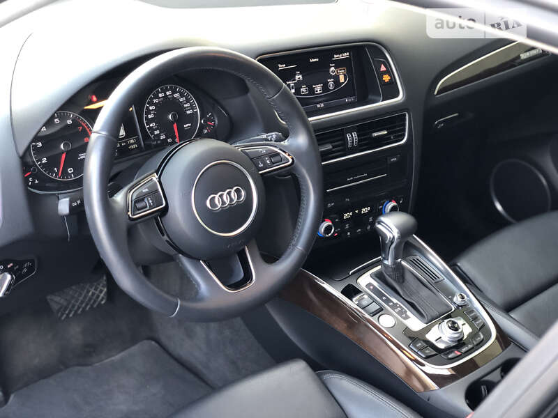 Внедорожник / Кроссовер Audi Q5 2013 в Львове