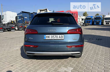Позашляховик / Кросовер Audi Q5 2017 в 
