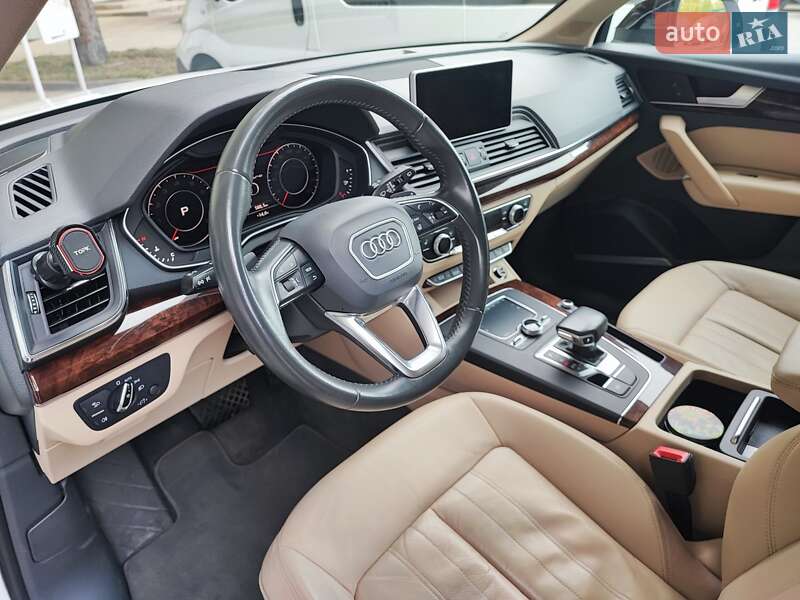 Внедорожник / Кроссовер Audi Q5 2017 в Борисполе
