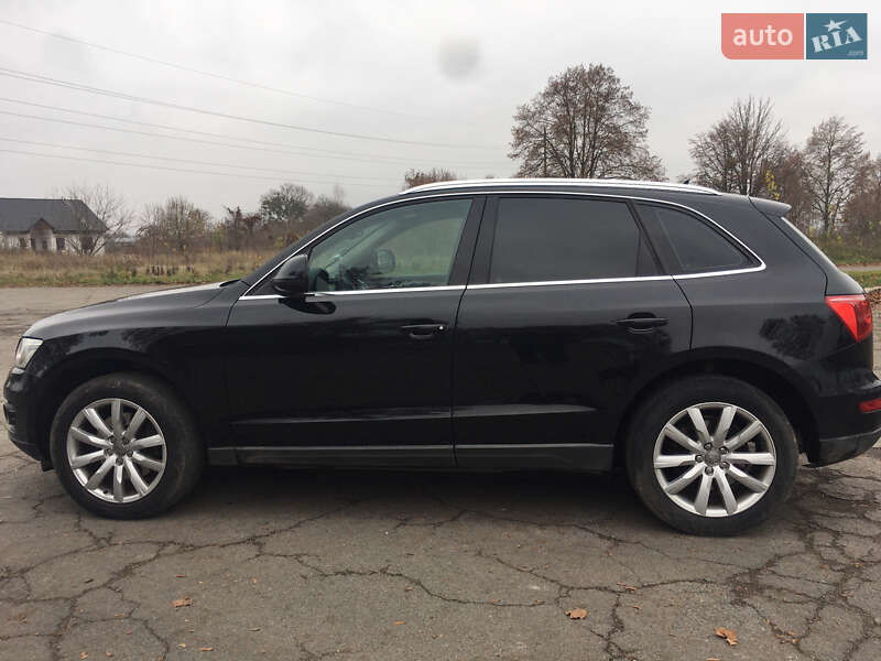 Внедорожник / Кроссовер Audi Q5 2009 в Владимире