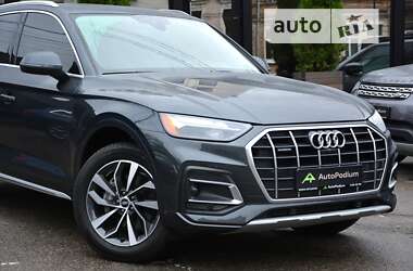 Внедорожник / Кроссовер Audi Q5 2021 в 