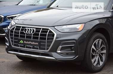 Внедорожник / Кроссовер Audi Q5 2021 в 