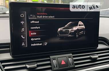 Внедорожник / Кроссовер Audi Q5 2021 в 