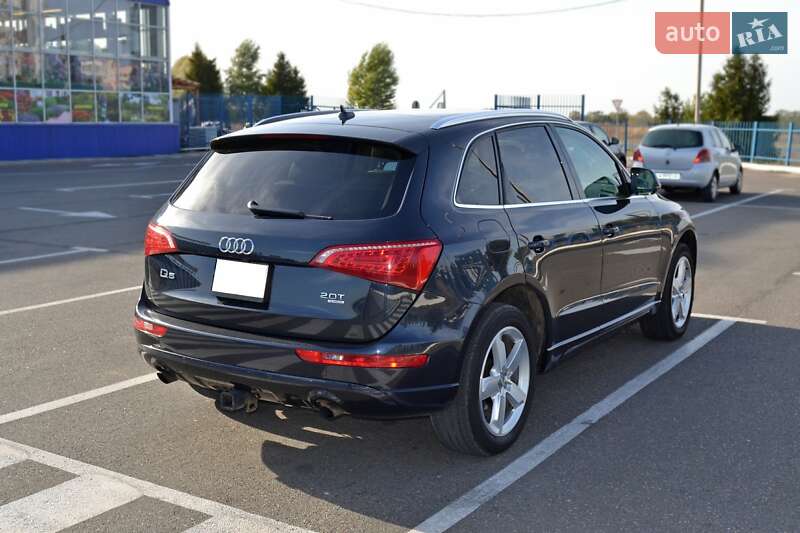 Позашляховик / Кросовер Audi Q5 2012 в Черкасах