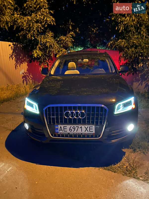 Внедорожник / Кроссовер Audi Q5 2012 в Днепре