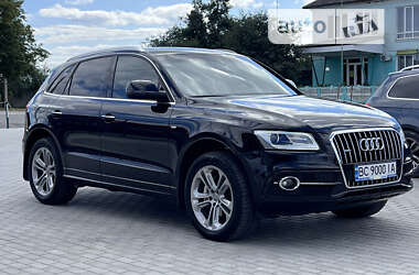 Позашляховик / Кросовер Audi Q5 2016 в 