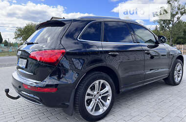 Позашляховик / Кросовер Audi Q5 2016 в 